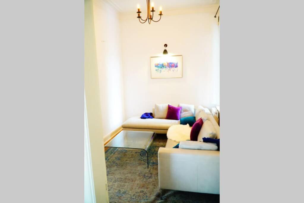 Grosszuegige 185M2-Altbauwohnung In Bestlage 7Zimmer-2Baeder-2Kuechen-2Wcs Hamburg Dış mekan fotoğraf
