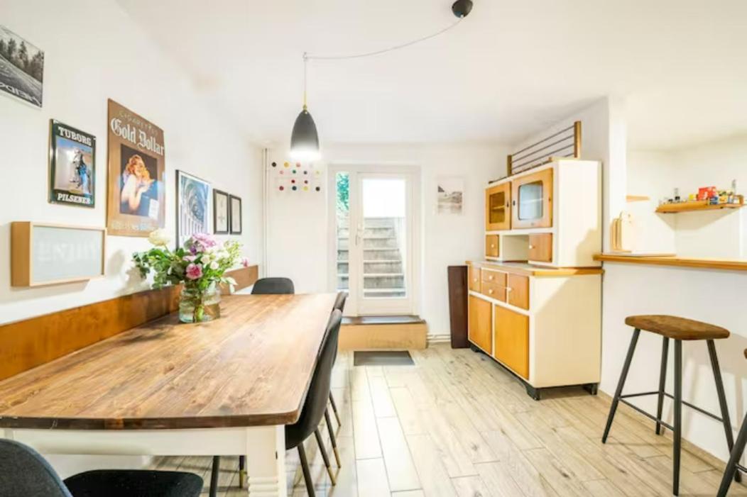 Grosszuegige 185M2-Altbauwohnung In Bestlage 7Zimmer-2Baeder-2Kuechen-2Wcs Hamburg Dış mekan fotoğraf