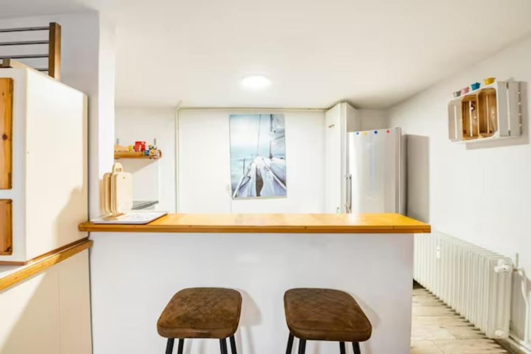 Grosszuegige 185M2-Altbauwohnung In Bestlage 7Zimmer-2Baeder-2Kuechen-2Wcs Hamburg Dış mekan fotoğraf